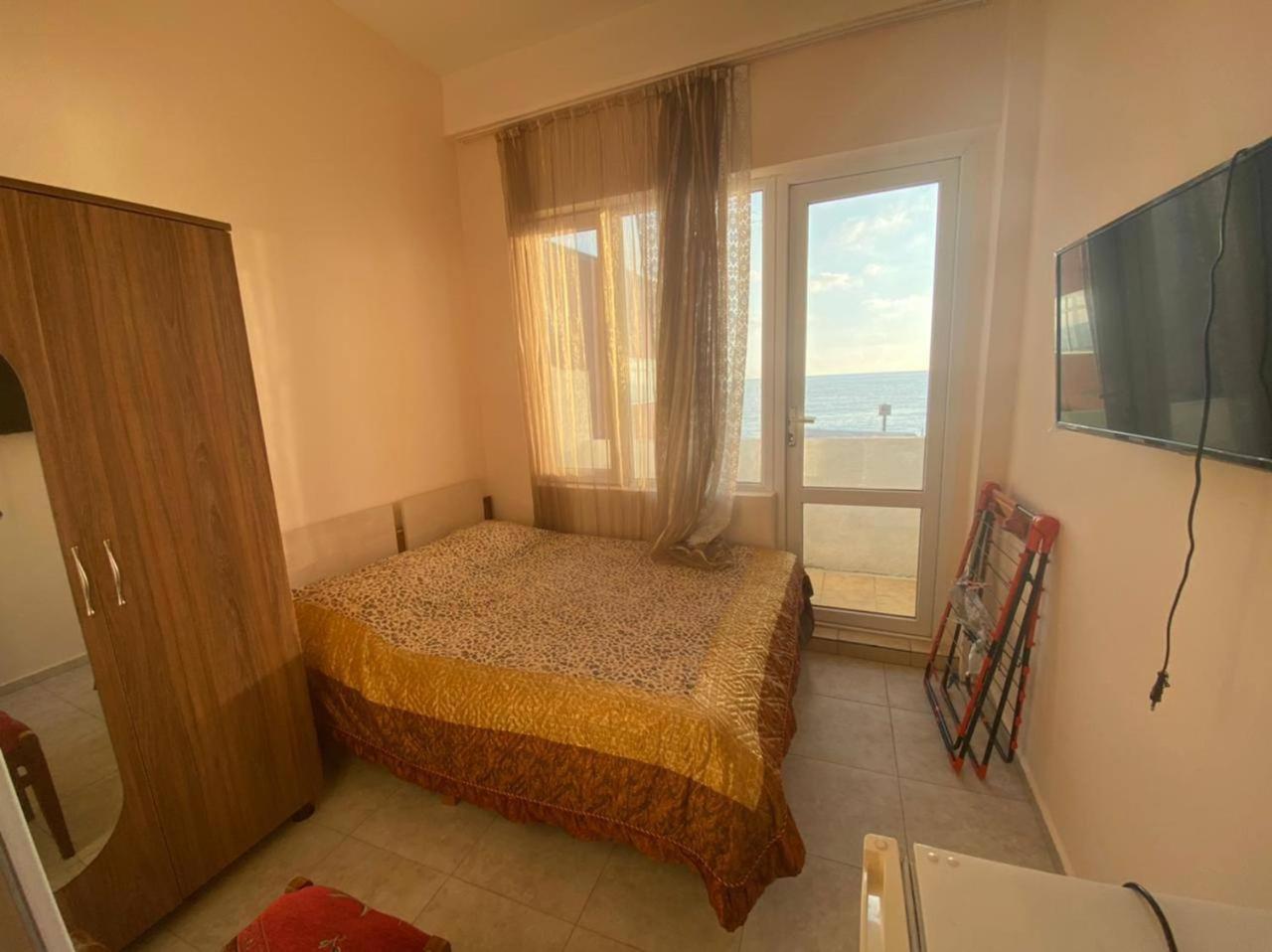 Guest House Orange Kobuleti Dış mekan fotoğraf