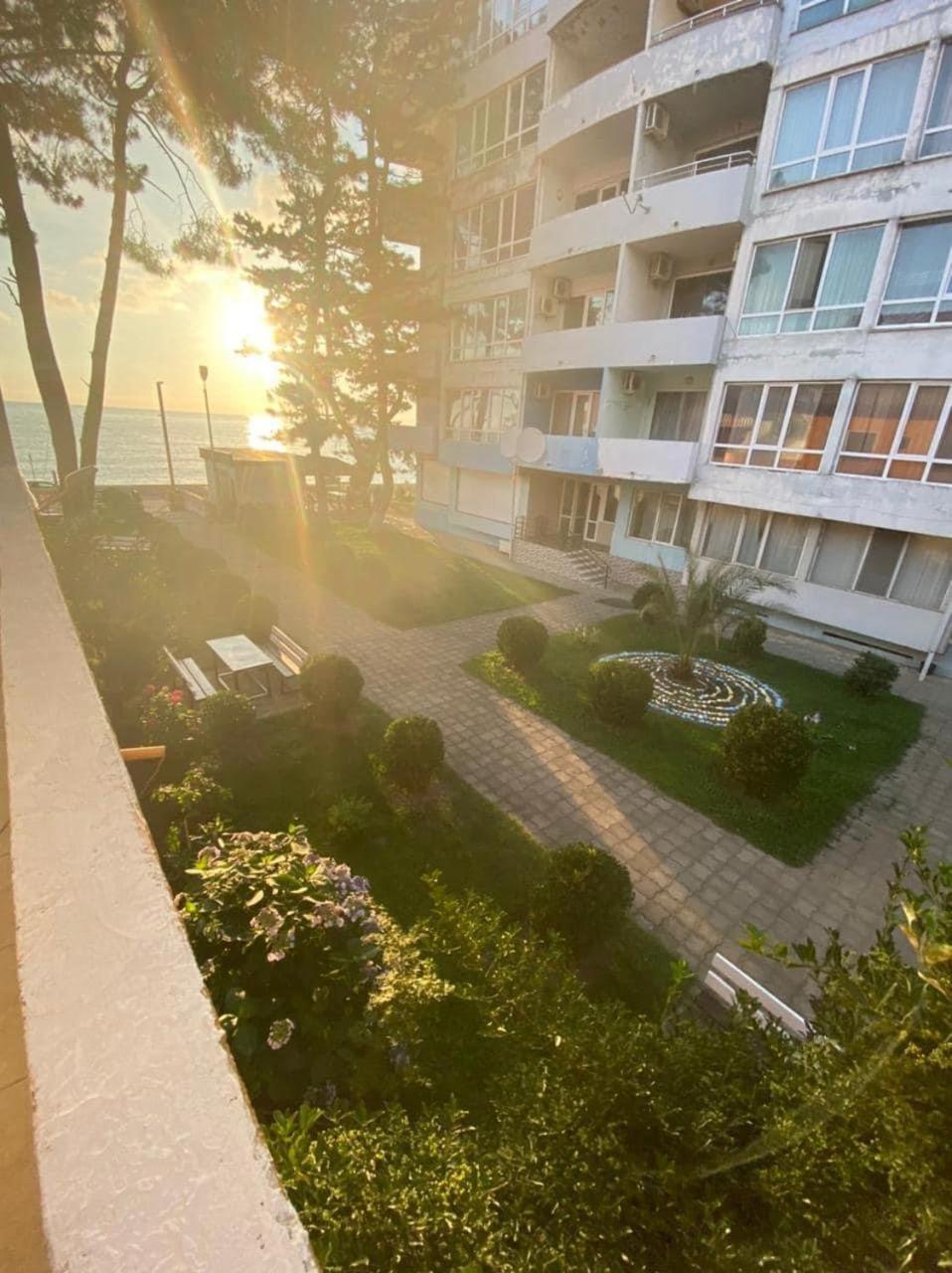 Guest House Orange Kobuleti Dış mekan fotoğraf